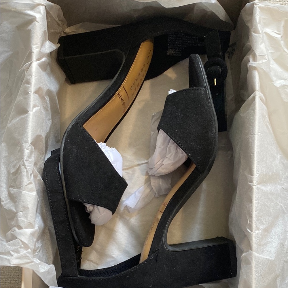 LC Lauren Conrad Black Heels
